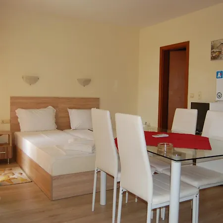 Renta Bg Apartments In Tsarevo Exterior photo