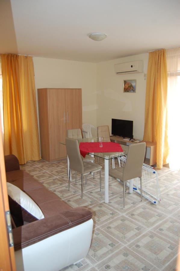 Renta Bg In Apartment